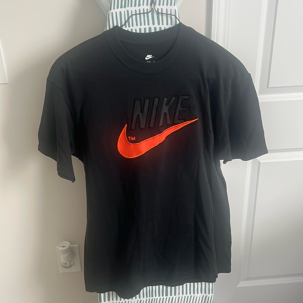 Nike Embroidered Tshirt